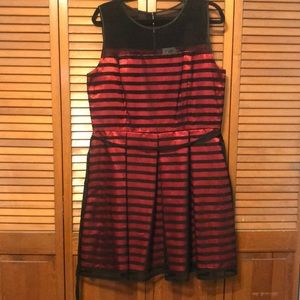 J. Taylor size 16 dress